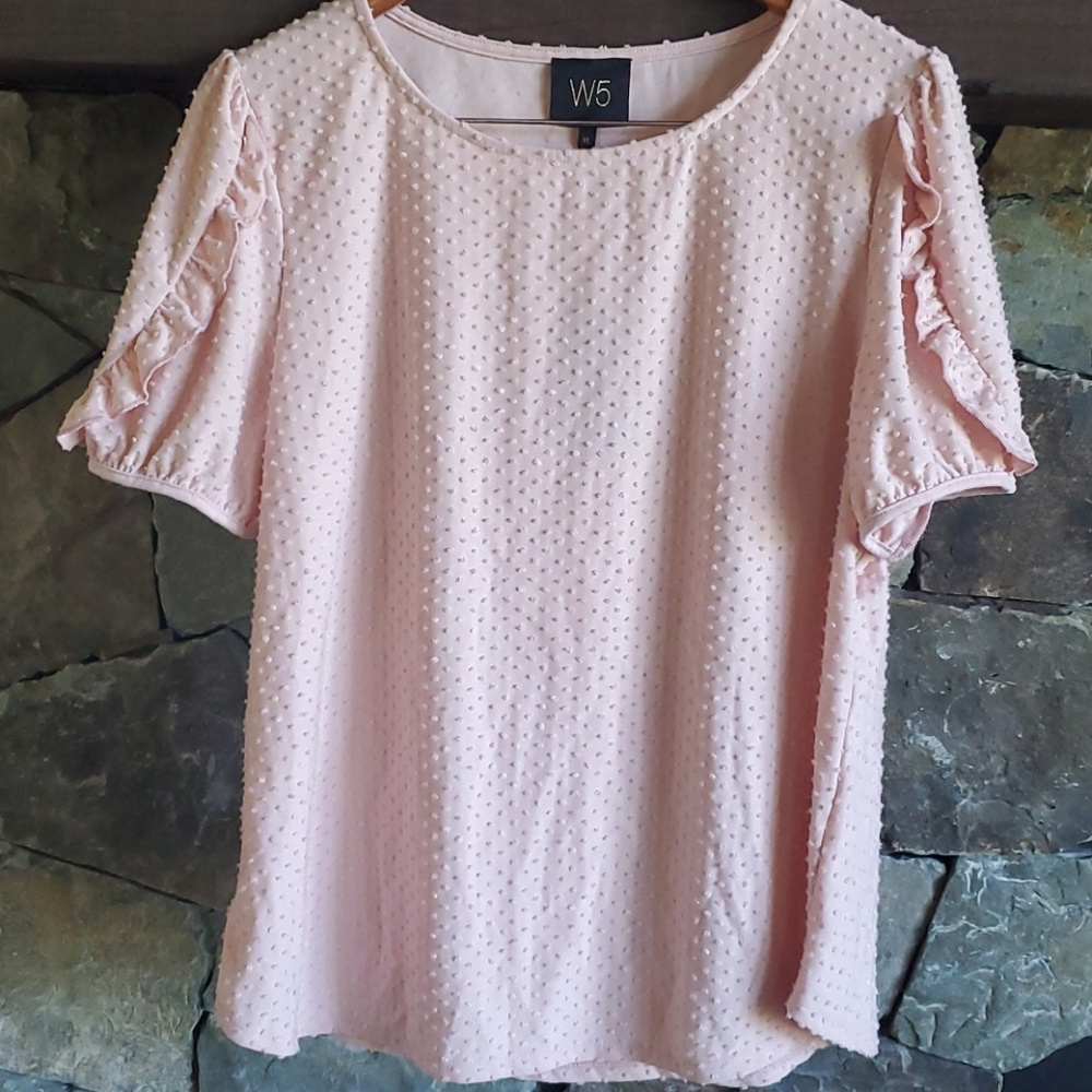 Blush colored blouse in XL. Has tags, never worn.